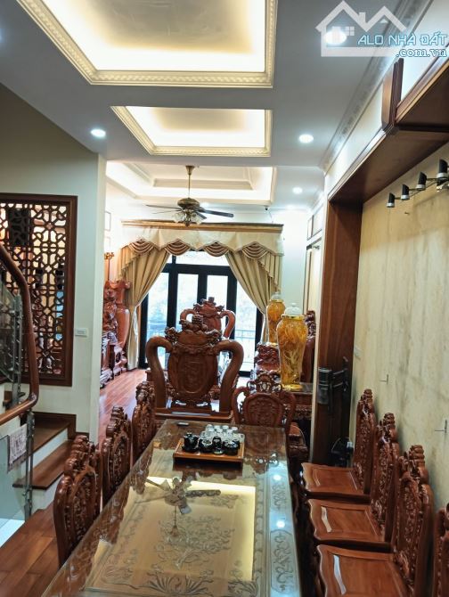 BÁN NHÀ. 70M². DÂN XÂY  TÂM HUYẾT,  QUANG TIẾN. NAM TỪ LIÊM.  HN. 10X TỶ