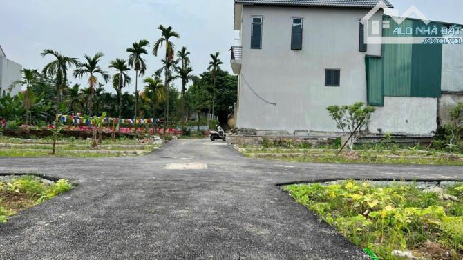 Chính chủ gửi bán 52.8m đất đẹp Thọ Lộc – Phúc Thọ – Hà Nội. Đường trải nhựa, oto đỗ cửa