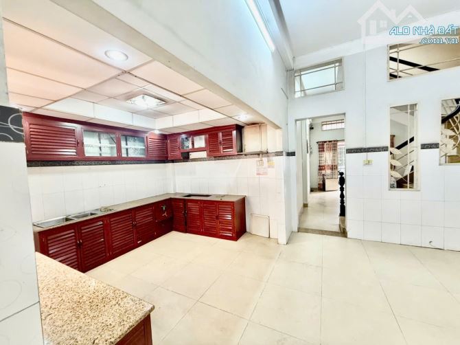 🏡 Bán Nhà Khu Đồng Bộ |Phan Đăng Lưu ~ Nguyễn Kiệm, P3, Phú Nhuận | 70m² | 4 Tầng | 6PN T