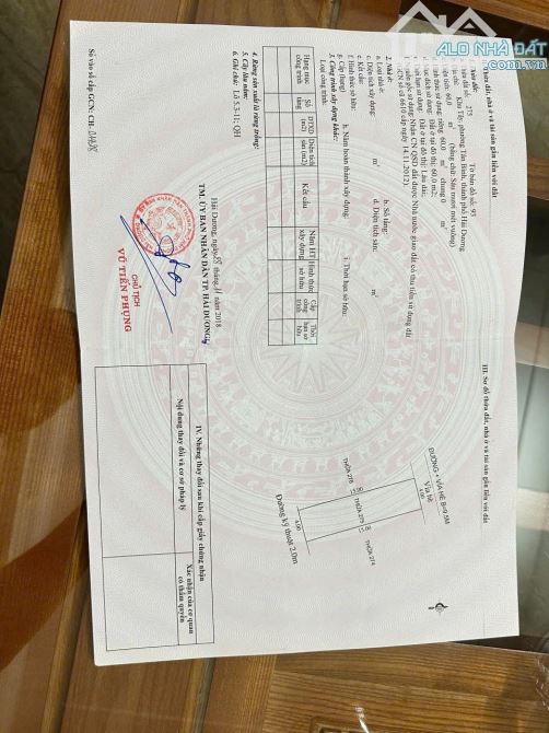 Bán đất đường Dương quảng hàm quay vườn hoa