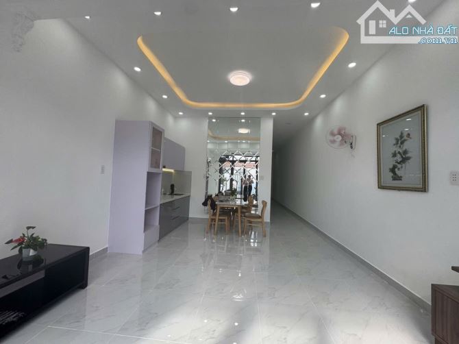 Bán nhà C4 110m2 _ TNPA Thủ Đức.