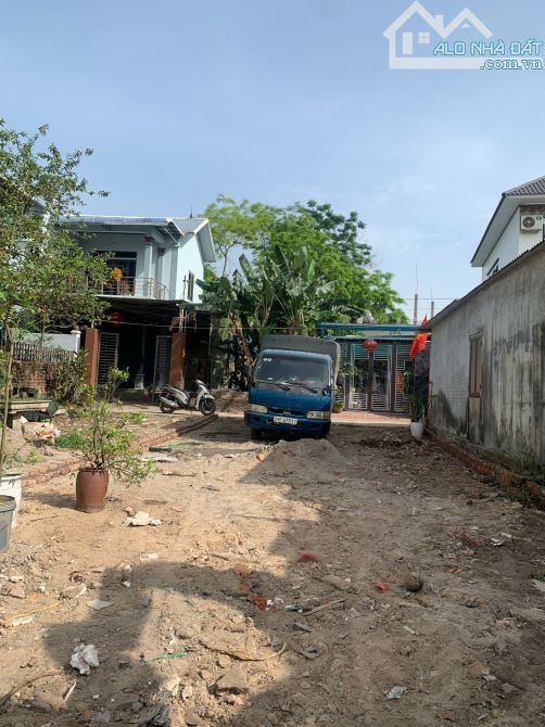 Hàng mới tinh f0 100% mở bán cho nhà đầu  Dt.100m vuông đất Phú nghĩa Chương Mỹ đường ô tô