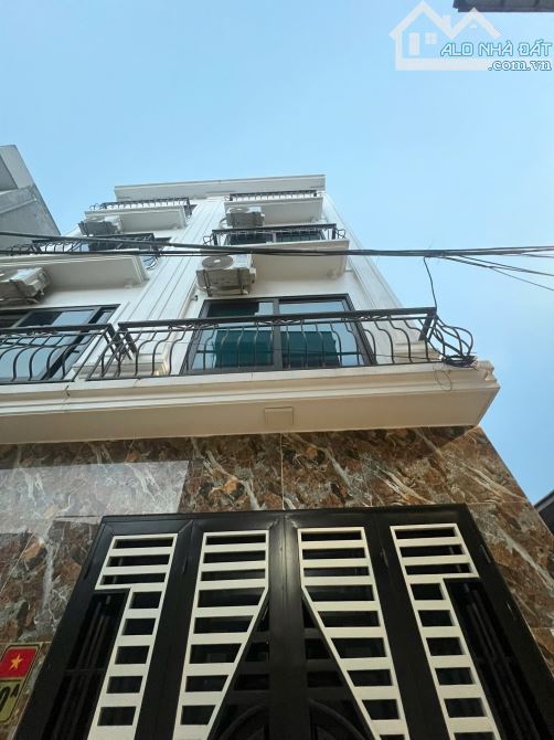 BÁN NHÀ 4 TẦNG – YÊN LŨNG – NGÕ THÔNG Ô TÔ ĐỖ CỬA