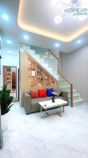 🏡💥SIÊU PHẨM VÀO Ở NGAY💥LÊ VĂN DUYỆT💥2 TẦNG BTCT💥NGANG 4,4M💥42M2💥 CHỈ 5,X TỶ TL🌹