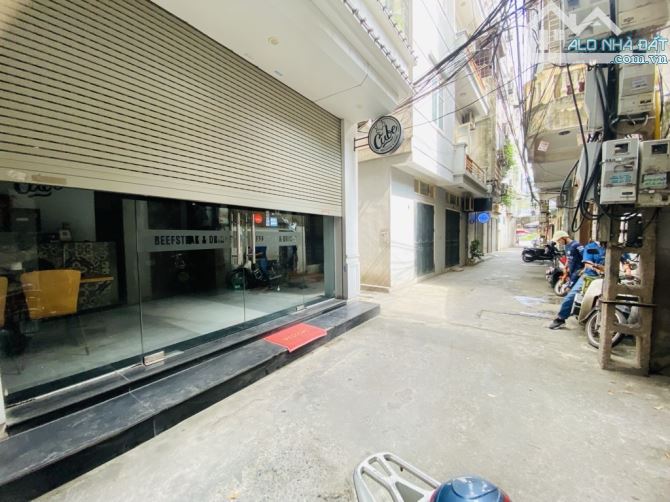 BÁN NHÀ XÃ ĐAN- PHÂN LÔ- OTO ĐI QUA NHÀ BA GÁC ĐỖ CỬA- NGÕ THÔNG GẦN PHỐ- AN SINH ĐỈNH.