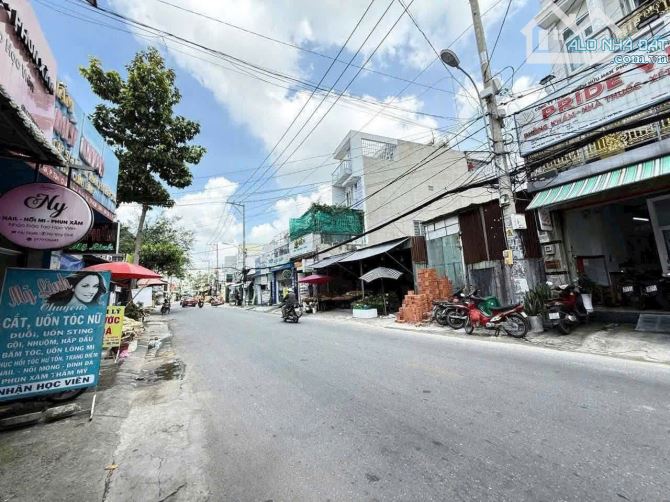 NHÀ MẶT TIỀN HUỲNH THỊ HAI – NGAY CHỢ HẠT ĐIỀU – P. TRUNG MỸ TÂY, Q12
