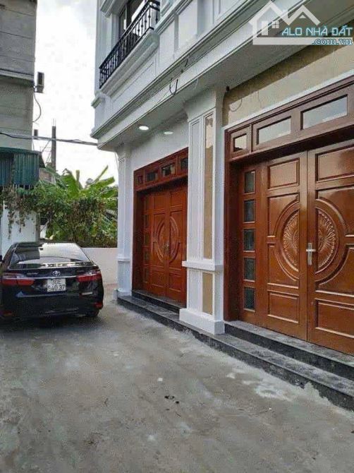 Hạ chào 200 triệu, 7,38 tỷ nhà Thạch Bàn, ô tô đỗ cửa, 5 tầng, lô góc thoáng sáng