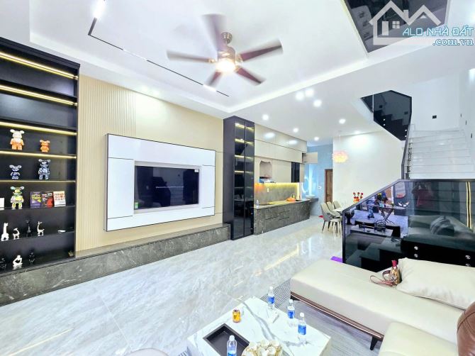 📌📌📌LÀM VIỆC TRỰC TIẾP GIÁ TỐT !!!Bán Nhà 2 Tầng 2 Mê kiệt TÔN ĐẢN - 10