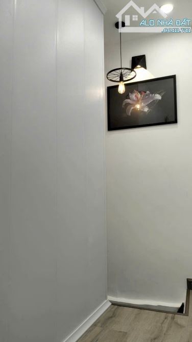 ☆☆BÁN NHÀ TRỆT LẦU MỚI TUYỆT ĐẸP - CÁCH Đ.NGUYỄN THÔNG CHỈ VÀI BƯỚC CHÂN   - Giá cực iu: 9 - 11