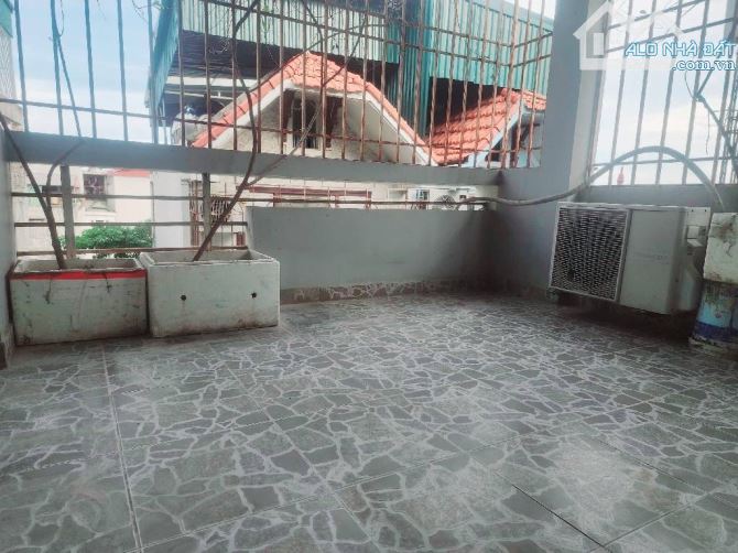 Bán nhà Vĩnh Hưng. Lô góc - phân lô - Ô tô ngủ trong nhà. Hàng xóm Dương Văn Bé - 11