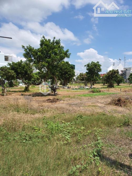 BÁN LÔ ĐẤT HƠN 4475m2 MẶT TIỀN ĐƯỜNG PHƯỜNG 10 TP VŨNG TÀU GIÁ 20Tr/m2 CÓ BỚT. - 1