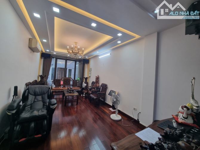 Thái Thịnh, 50m, 5ngủ, Thang máy, Ô tô, Kinh doanh đỉnh, Nội thất cao cấp, Sổ vuông nở hậu - 1