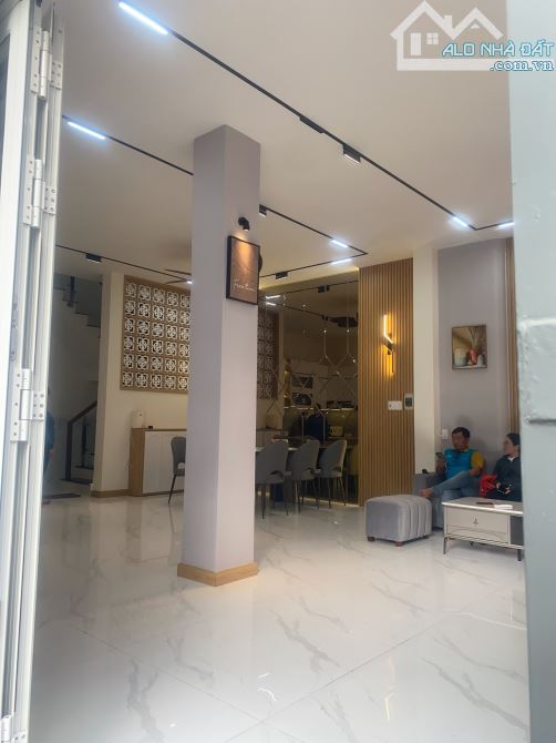 Bán nhà căn góc z s mT 7x12  Tân thới hiệp Q12 - 1