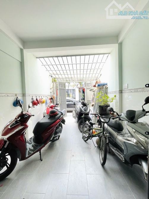 Bán Nhà 70m2 x 2 tầng HXH Trường Chinh, Kế KDC An Sương. P.THT_Q12 3tỷ95 - 1