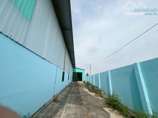 XT486 nhà xưởng sản xuất thu hút nhiều ngành nghề. Xa dân cư - 1