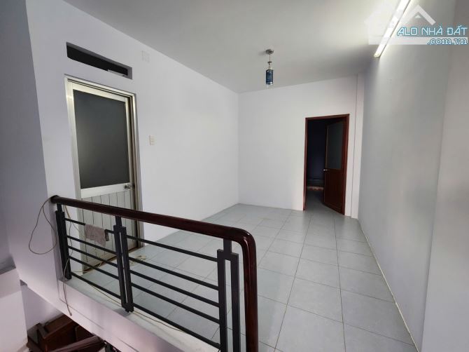 BÁN NHÀ RIÊNG 2 TẦNG - HXH THỚI AN 16 - 60M2 - 3PN - CHỈ 4,6 TỶ - QUẬN 12 - 1