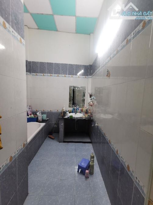 💥 Nhà 2 tầng mặt tiền180,2m2 Trung Chánh Hóc Môn.Dt 6m-6,4m*30m💰11, 5tỷ - 1