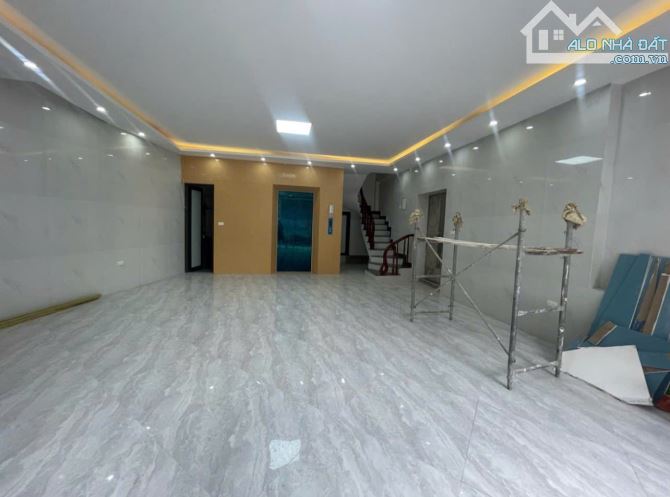 83m2 8 tầng mặt tiền 3.72m Nhà Mặt phố Đông Các Đống Đa - 1