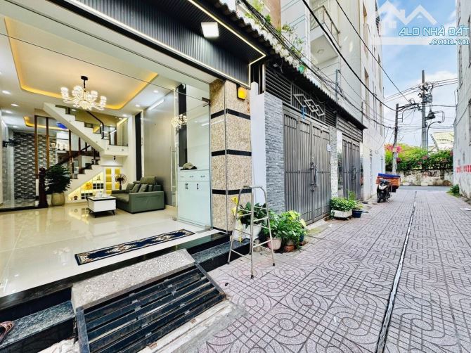 Bán Nhà Hẻm Xe Hơi Gò Vấp-52m2-4Tầng-Giá 7,68 Tỷ - 1