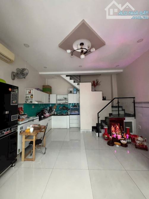 Bán nhà hxh 5m nguyễn quý anh, quận tân phú, dt 5 x 7m, nhà 3 lầu, 2pn 3wc, giá 5.25 ty - 1