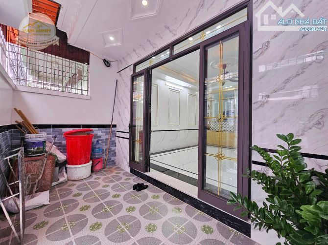 Chính chủ bán nhà độc lập Trần Nguyên Hãn. 64m2 3 ngủ khép kín - 1