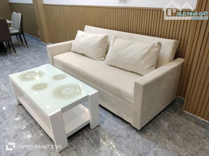 Nhà mới 5 tầng 4×13 sẳn nội thất gần tên lửa - 1