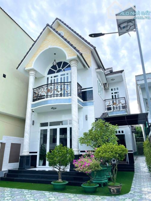 Bán biệt thự đường Lê Văn Sô, P. Bình Thuỷ, Tp Cần Thơ - 1