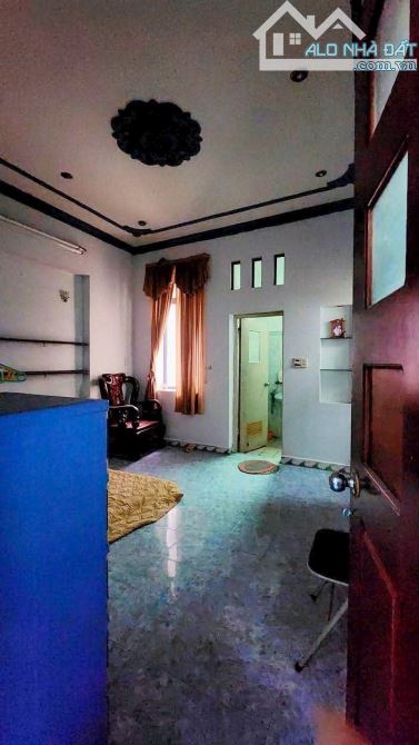 HẺM XE HƠI 8M ĐỒNG ĐEN - DT: 4.1x16.1 - 4 TẦNG KIÊN CỐ CHỈ 12 TỶ TL - 1