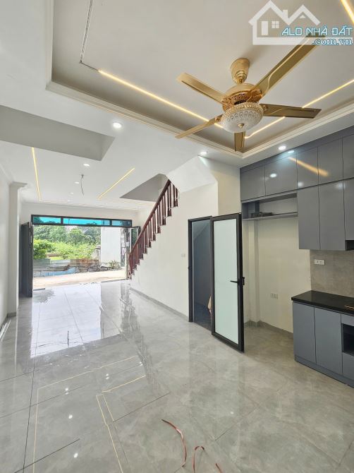 Nhà 4 Tầng xây độc lập Vân Côn - Cách ĐLộ Thăng Long chỉ 1km - Giá Siêu rẻ-Chỉ 3.55T - 1