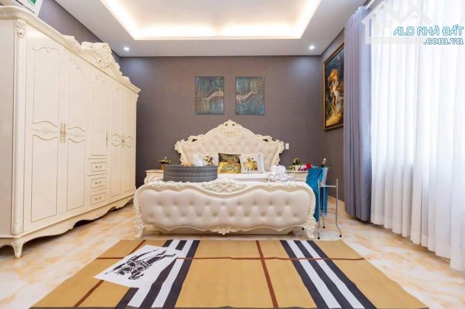 Bán nhà hẻm đường Trần Bình Trọng, phường Nguyễn An Ninh - 1