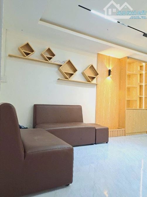 Mới 2 Tầng 50M2 2tỷ1 AEON Tân Phú - 1
