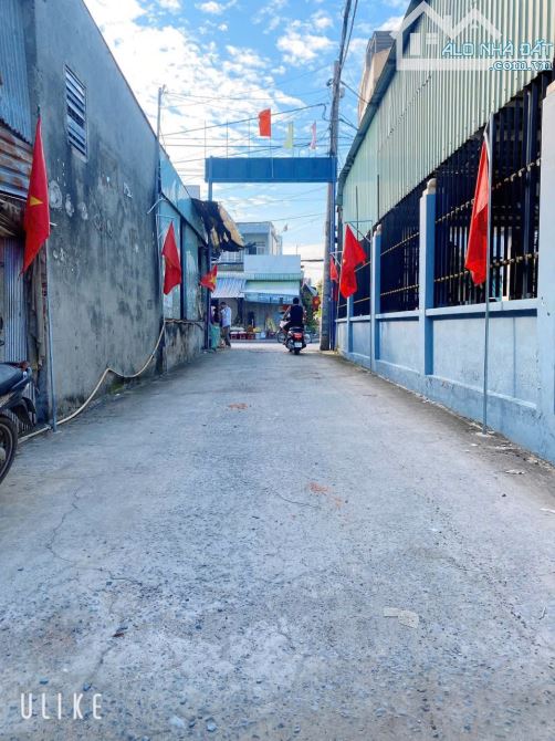 Lô đất đẹp xây nhà tuyệt vời góc 2 mặt đường 6m hương lộ 80b q12 - 1