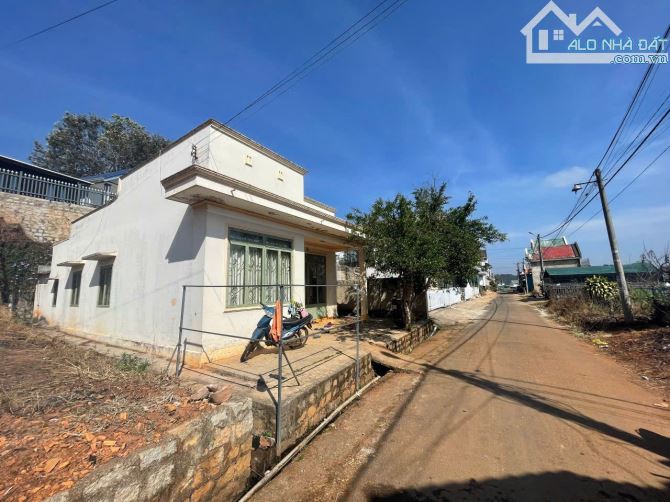 Bán nhà cấp 4 cạnh UBND Phường Xuân Trường, TP. Đà Lạt – Vị trí đắc địa, sổ riêng - 1