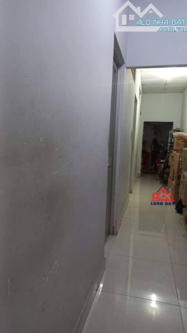 NP222 ✳️Bán nhà cấp 4 mặt  tiền chợ số 6 ( chợ Lê Nin)  sau nhà thờ  Hà Nội  phường Tân Bi - 1