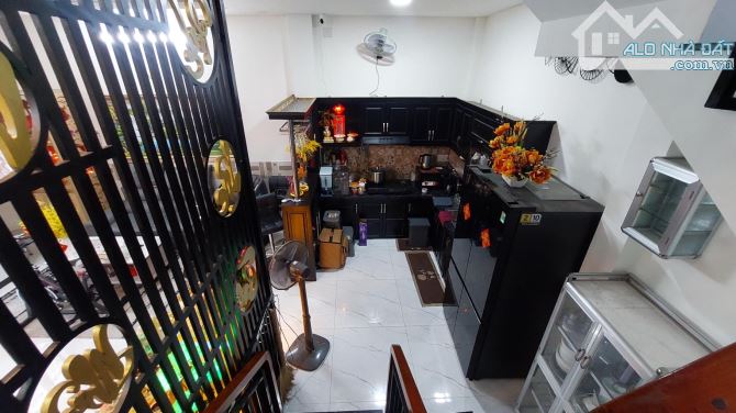 Chủ cần bán nhà ngõ OTO 195 TTT.Q4. 57m2. Giá 5,4 tỷ - 1