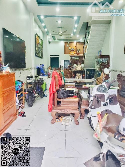 Nhà cạnh khu Bình Phú - Nguyễn Văn Luông - 4 tầng - 4m x 18m - Đường nhựa 8m thông - 1