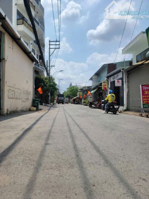 Đất bán Thạnh Xuân 43 - Cách MT Hà Huy Giáp 30m - 96m2 - 6m x 16.2m - Giá 6.50 tỷ TL - 1