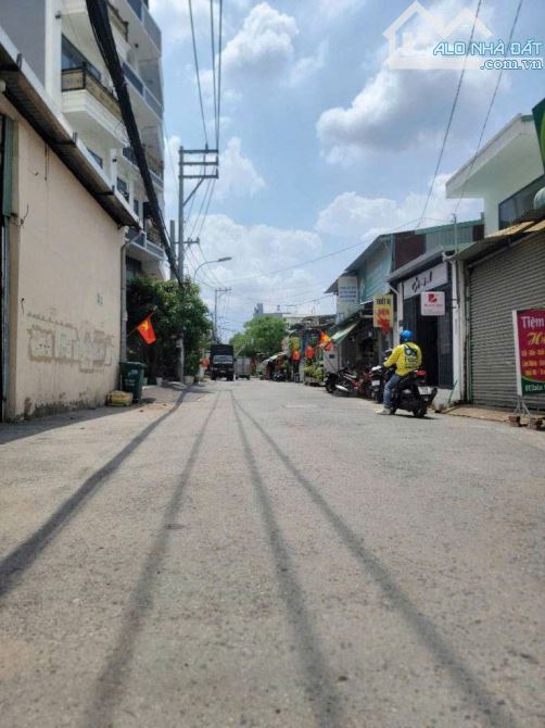 Đất Thổ Cư Mặt tiền đường THẠNH XUÂN 43, phường THẠNH XUÂN, Q12, dt 96m2 (6mx16m) Đường 6m - 1