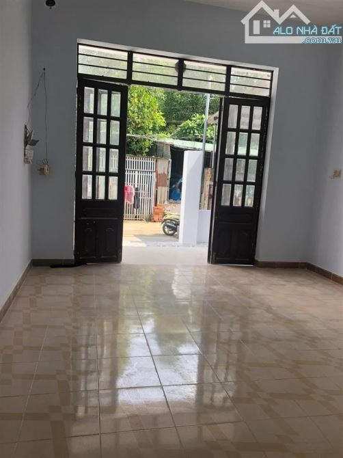 Hàng hiếm nhà 1 trệt 1 lửng, Tân Hiệp, 59,2m2, SHR, Giá 1 tỷ 235. - 1
