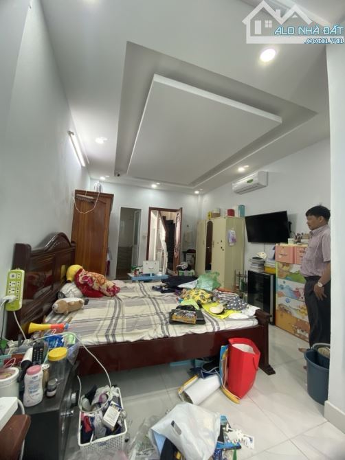 QUẬN10 – 5 TẦNG – 4PN – HẺM XE HƠI TRÁNH - 1