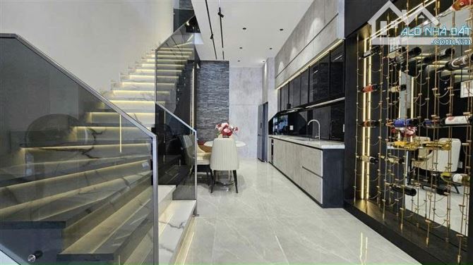 BÁN NHÀ MỚI CĂN GÓC 2 MẶT TIỀN THOÁNG MÁT – HẺM XE HƠI HUỲNH TẤN PHÁT – GIÁ CHỈ 6,95 TỶ - 1