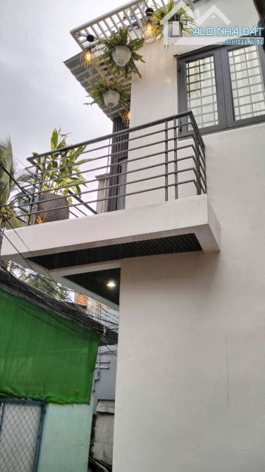 ☆☆BÁN NHÀ TRỆT LẦU MỚI TUYỆT ĐẸP - CÁCH Đ.NGUYỄN THÔNG CHỈ VÀI BƯỚC CHÂN   - Giá cực iu: 9 - 1