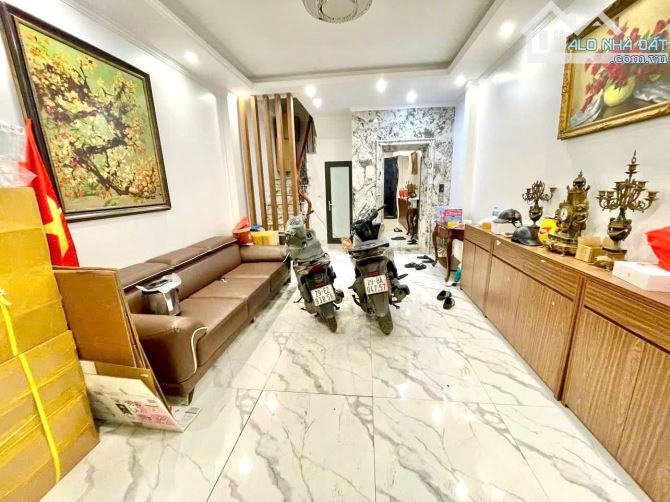 BÁN NHÀ PHỐ THỤY KHUÊ – Ô TÔ 16 CHỖ QUA – 7 TẦNG THANG MÁY – SỔ NỞ HẬU PHONG THỦY - 1