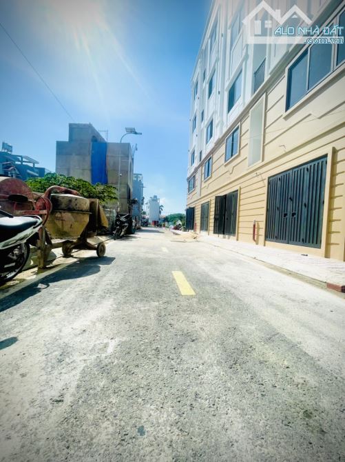 Sang 2 lô đất quận - full thổ - đường nhựa lớn thông Hương Lộ 2 - Mã Lò gần mặt tiền chợ - 1