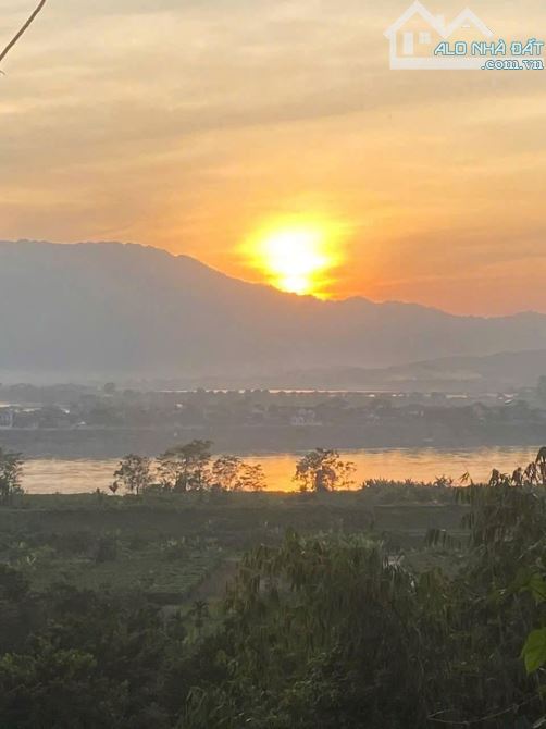 Rẻ nhất thị trường,chưa đến 1tr/m2 đất thổ cư nghỉ dưỡng,view toàn cảnh sông Đà tại Ba Vì - 1
