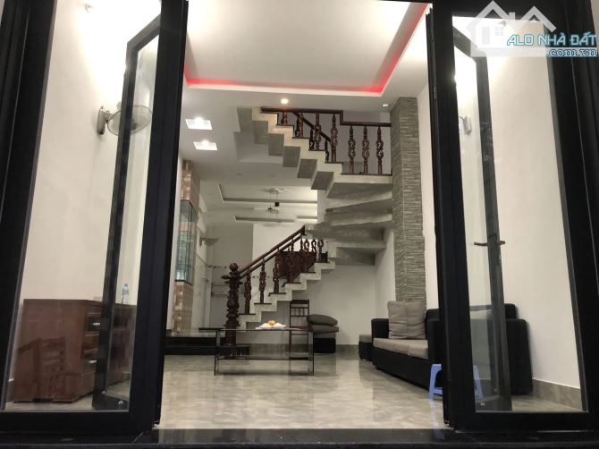 Gần Vincom Phan Văn Trị. Căn 58m² Đường số 14, Gò Vấp. Hẻm 4.5m, xây 1 trệt 3 lầu - 1