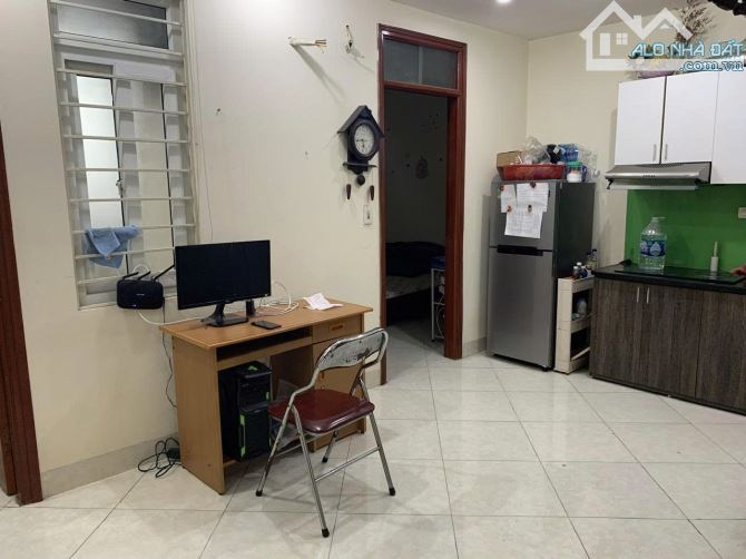 Cho thuê Căn hộ chung cư mi ni, gần cầu Khương Đình, 55m2 x 2 ngủ 2 wc, 7 triệu/tháng - 1