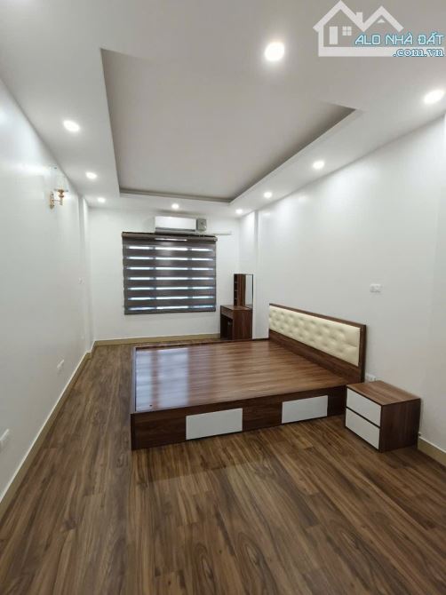 Hoa Hậu OTO Phố Gia Thuỵ Long Biên 36m x 5T 7.6tỷ ra lộc mạnh - 1