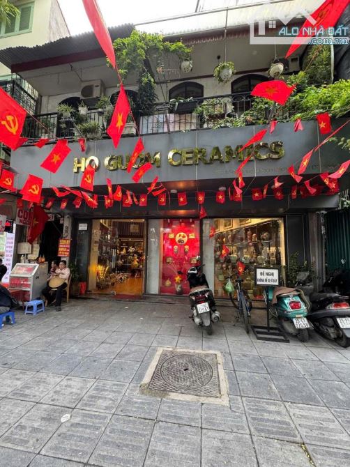 Mặt phố Bà Triệu cách Hồ Hoàn Kiếm chỉ 100m, mặt tiền 8m siêu rộng siêu VIP, 69m2, 33 tỷ - 1