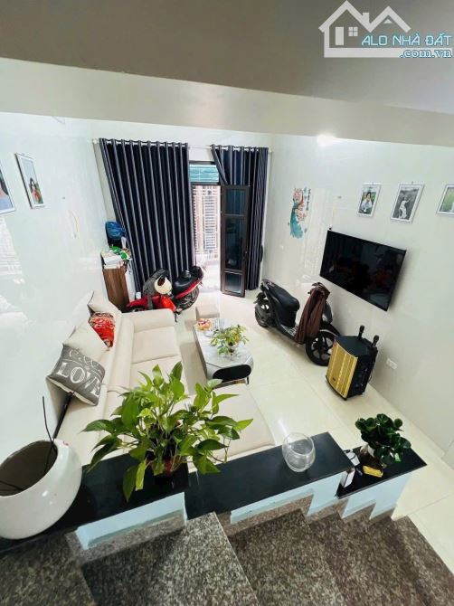 🏡 NHÀ 3 TẦNG ĐỘC LẬP – NGUYỄN TƯỜNG LOAN, LÊ CHÂN /DC02 - 1